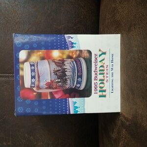 Lighting The Way Home 1995 Budweiser Holiday Stein Ceramic Brazil Made